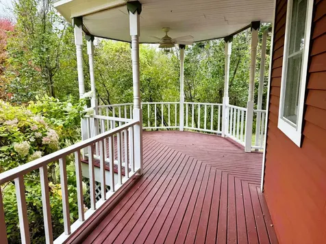 421 Farmer Drive St. Johnsbury VT 05819