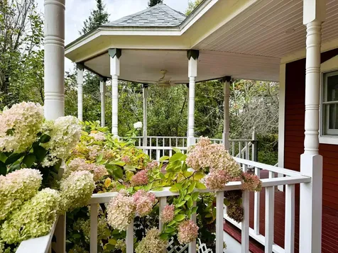 421 Farmer Drive St. Johnsbury VT 05819