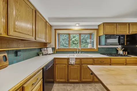 3 Timber Lane Merrimack NH 03054
