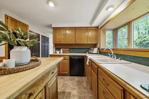 3 Timber Lane Merrimack NH 03054
