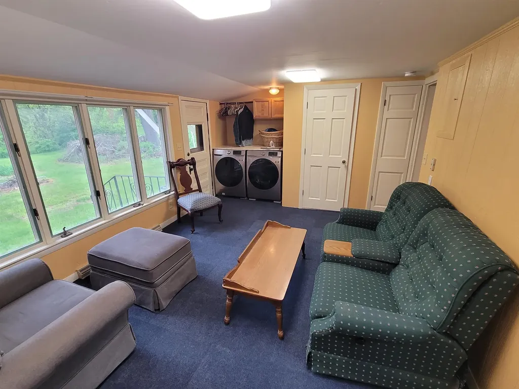 241 King Street Boscawen NH 03303
