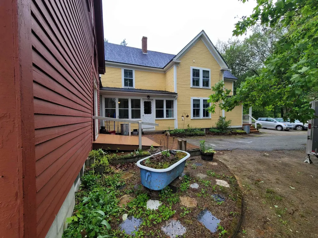 241 King Street Boscawen NH 03303