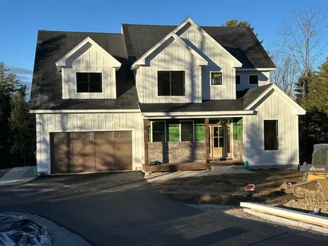 18 Solace Pointe Road Meredith NH 03253