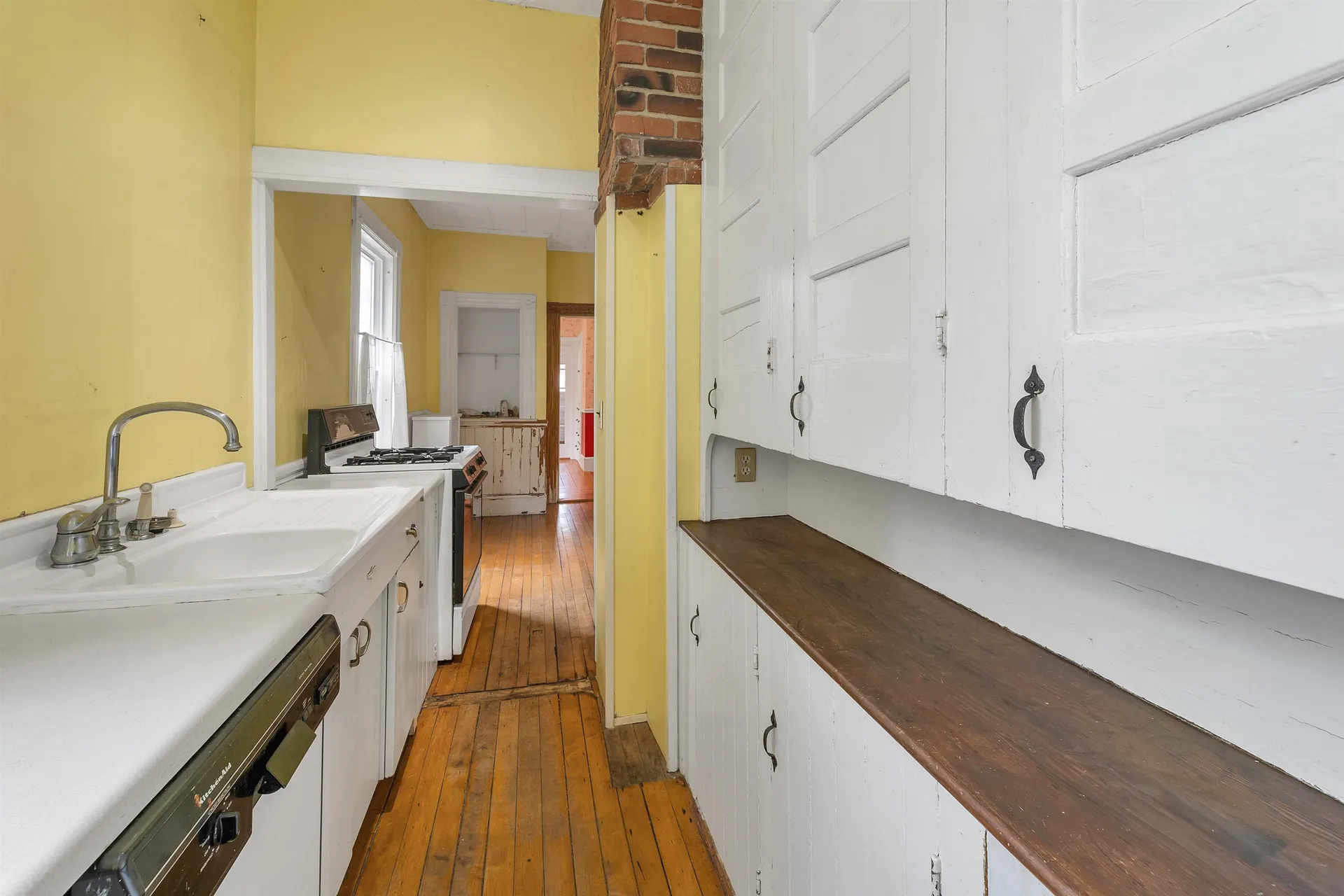 366 Walnut Street Manchester NH 03104