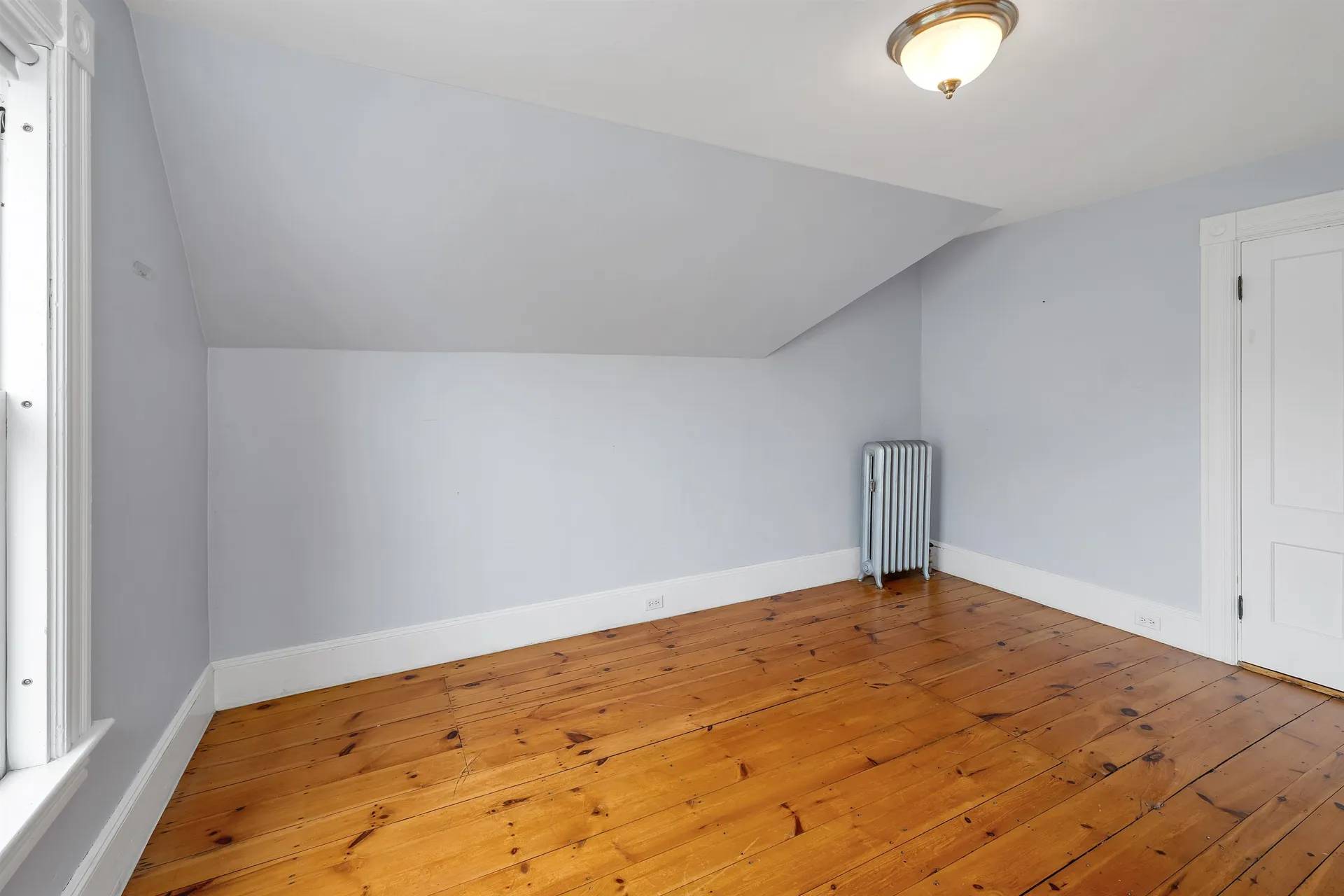 366 Walnut Street Manchester NH 03104