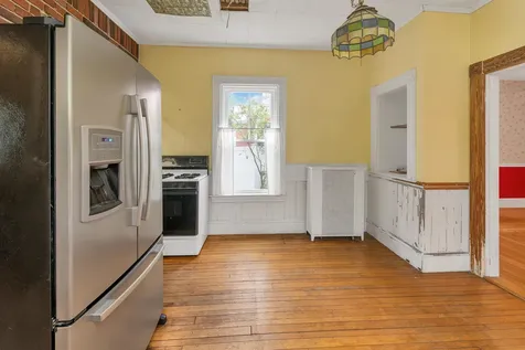 366 Walnut Street Manchester NH 03104