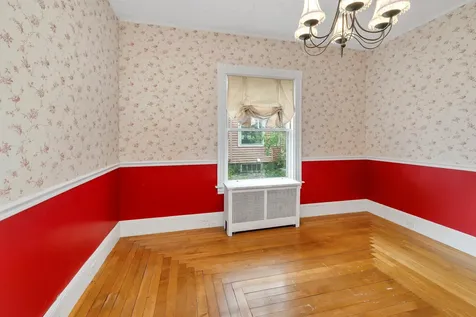 366 Walnut Street Manchester NH 03104