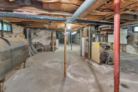 366 Walnut Street Manchester NH 03104