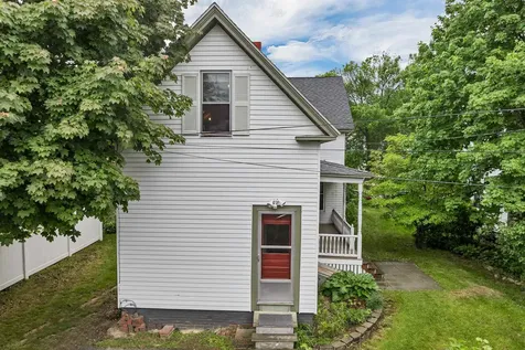 366 Walnut Street Manchester NH 03104
