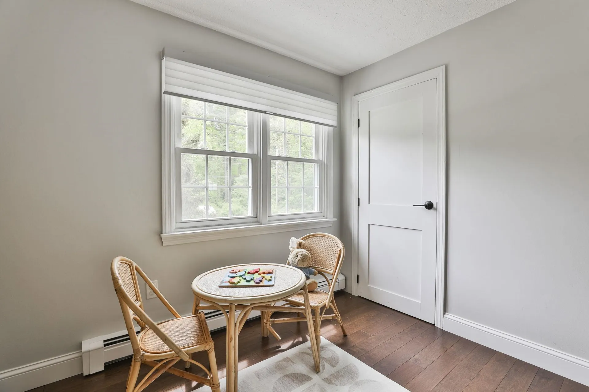 9 Edinburgh Drive Bedford NH 03110