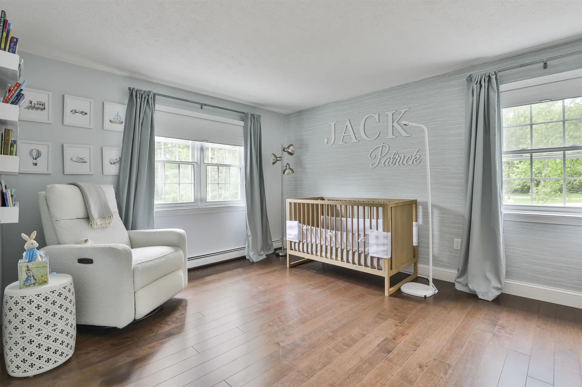 9 Edinburgh Drive Bedford NH 03110