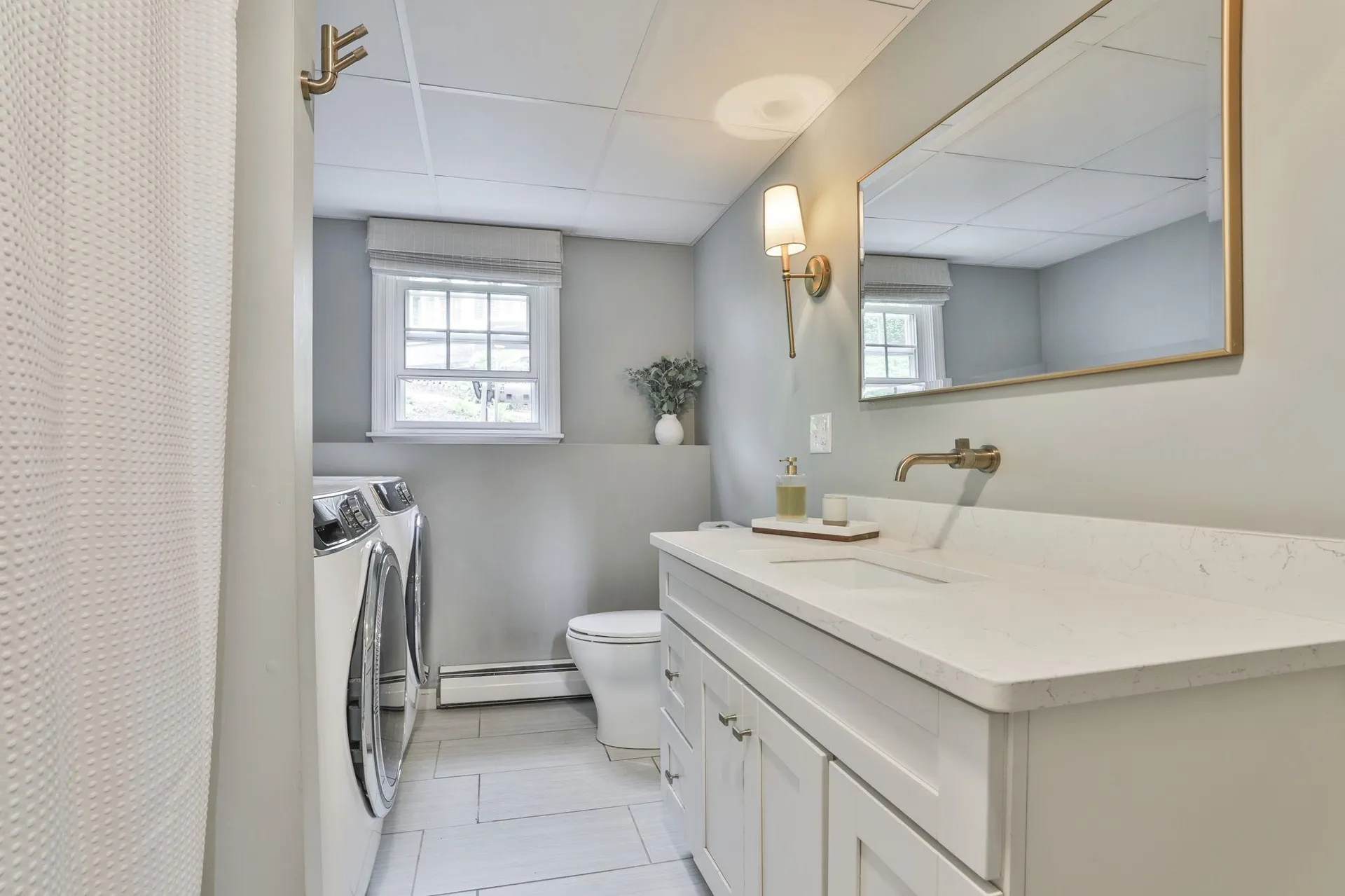 9 Edinburgh Drive Bedford NH 03110