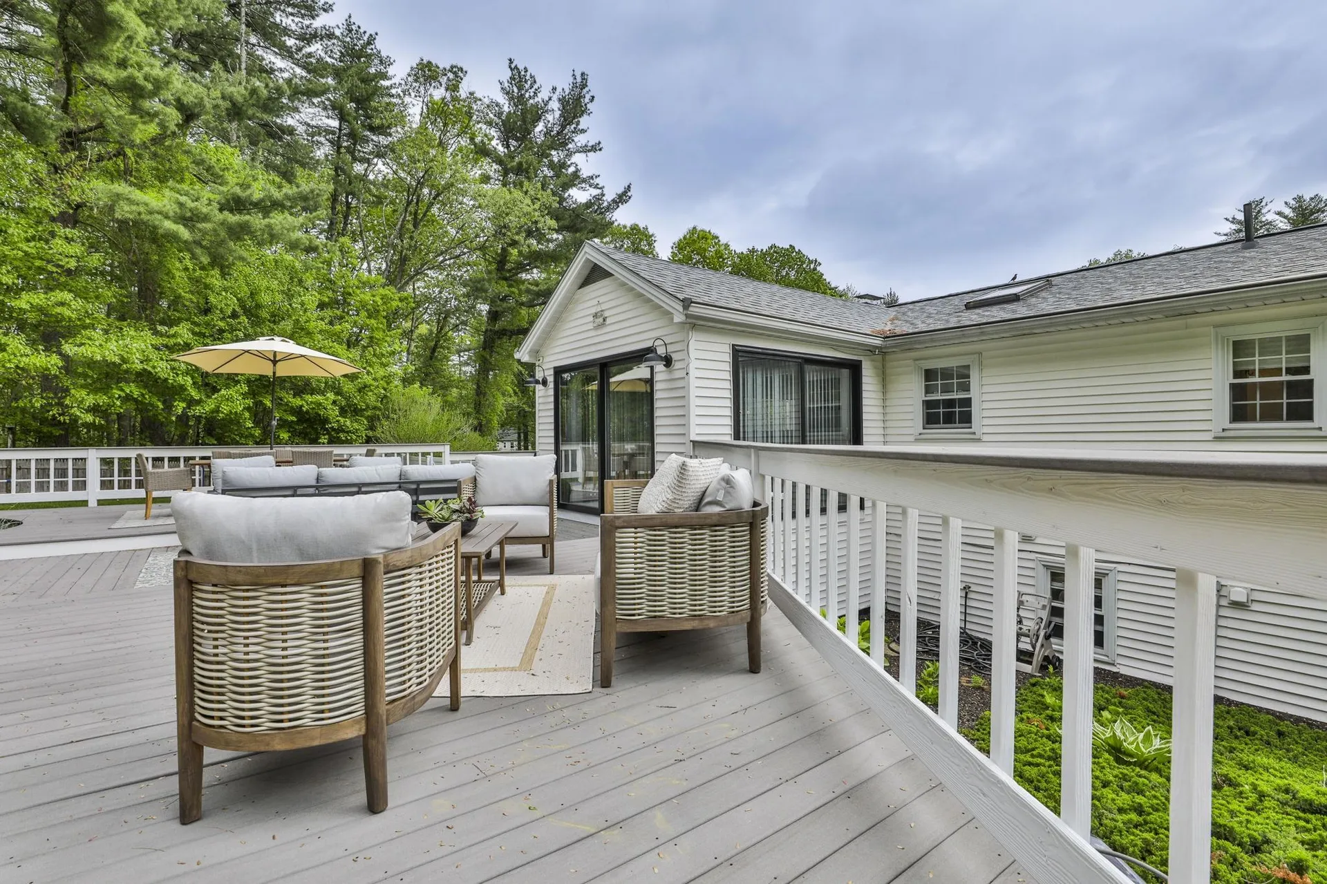 9 Edinburgh Drive Bedford NH 03110