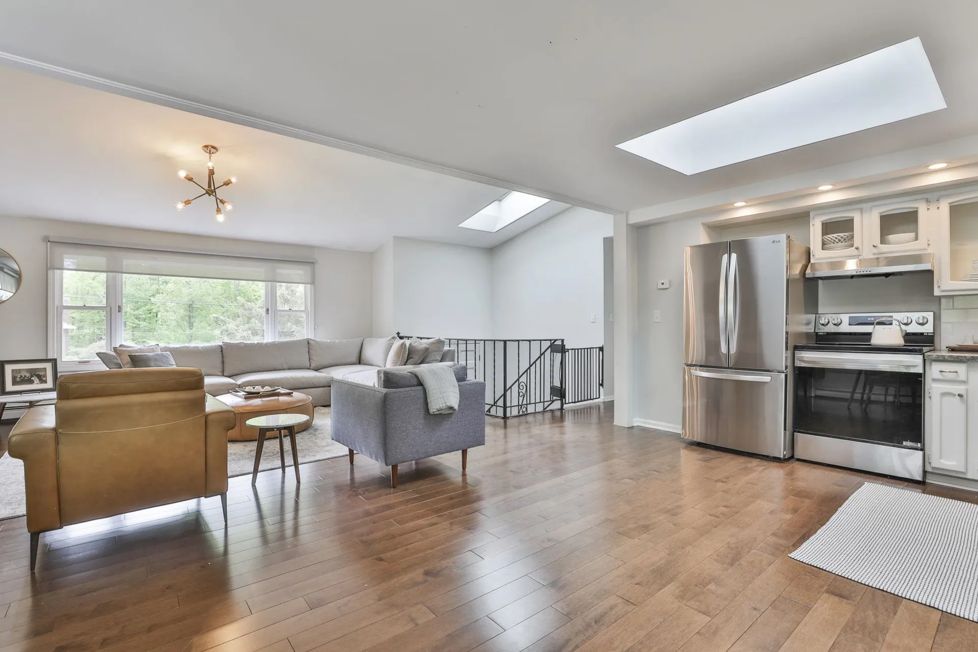 9 Edinburgh Drive Bedford NH 03110