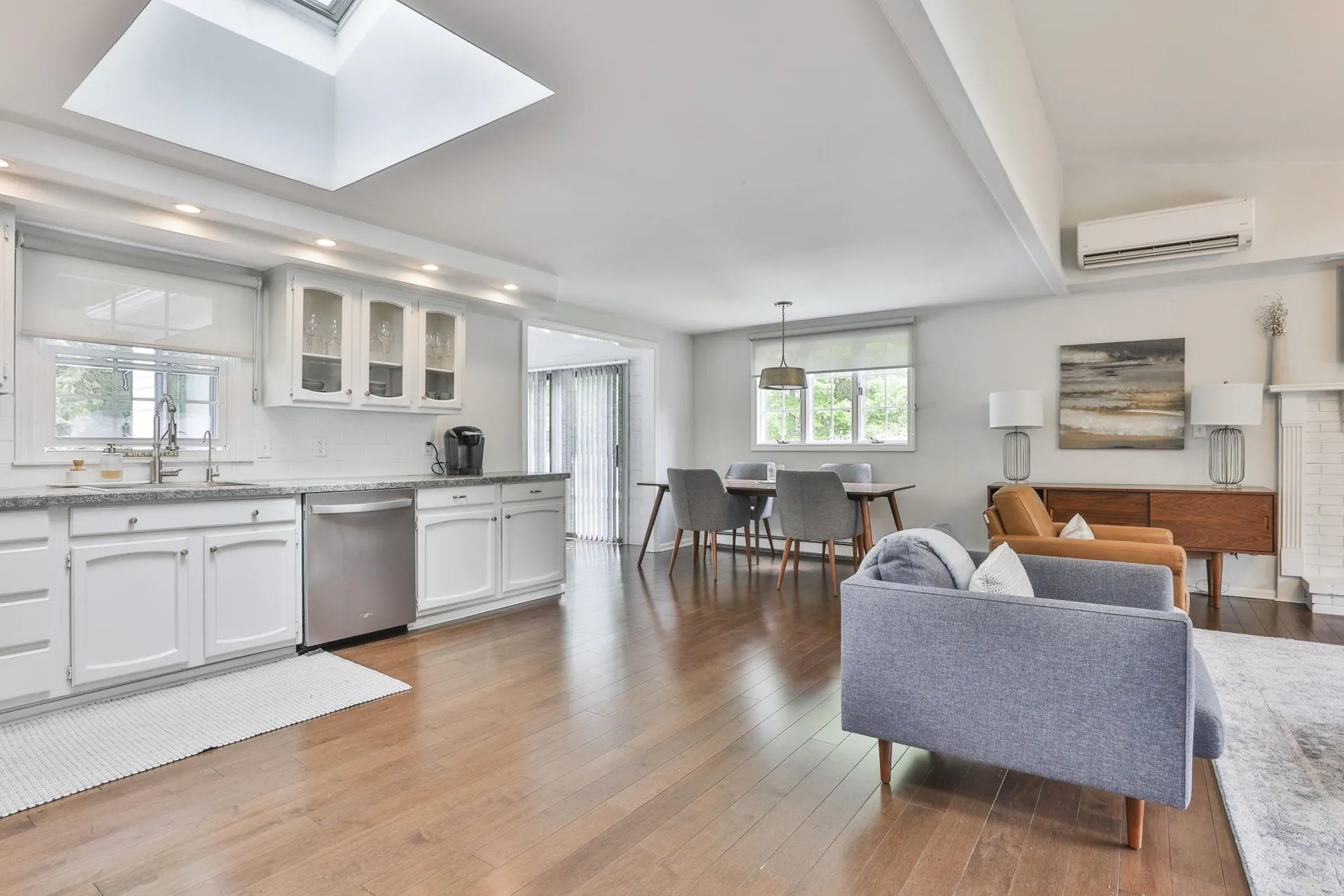 9 Edinburgh Drive Bedford NH 03110