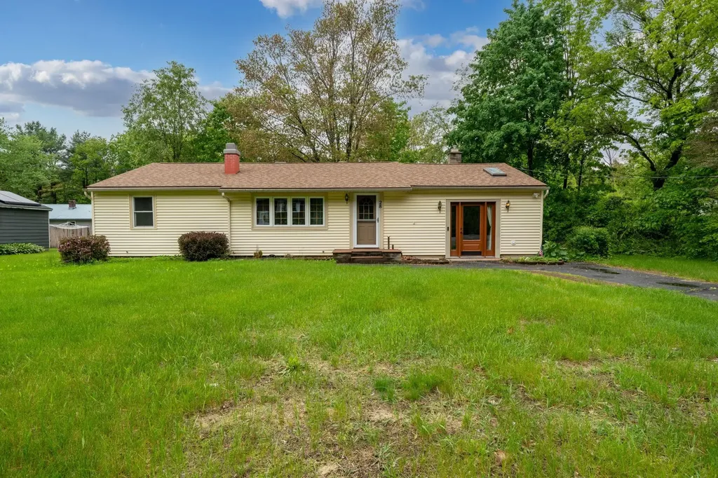 28 Joslin Road Swanzey NH 03431