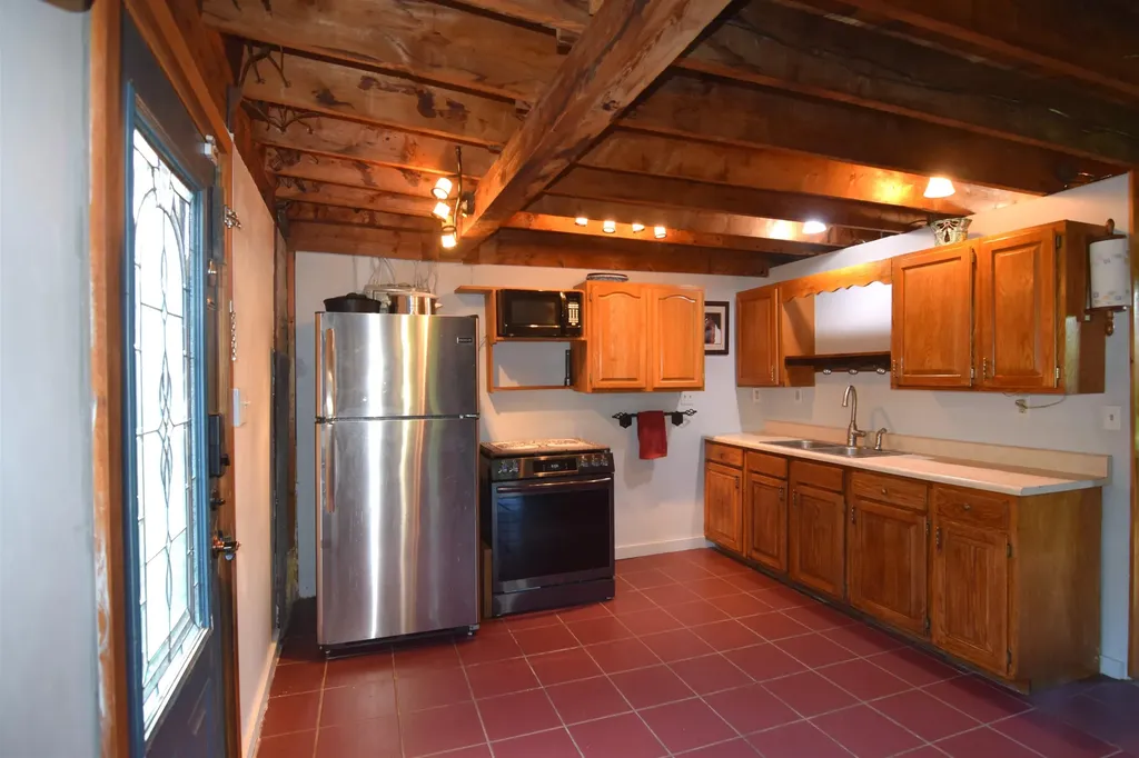 1186 Borough Road Charlestown NH 03603