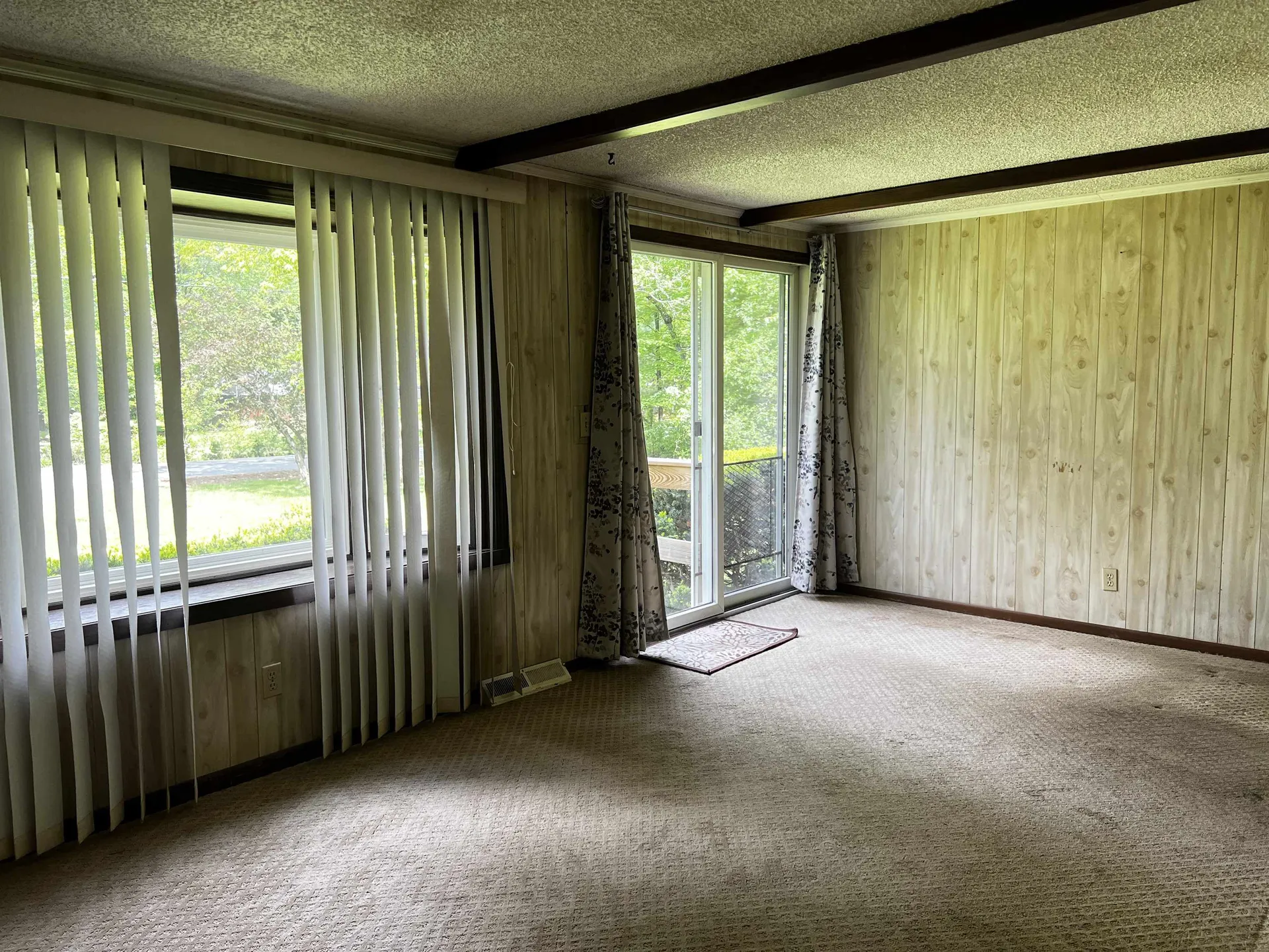 29 Oak Hill Road Hinsdale NH 03451