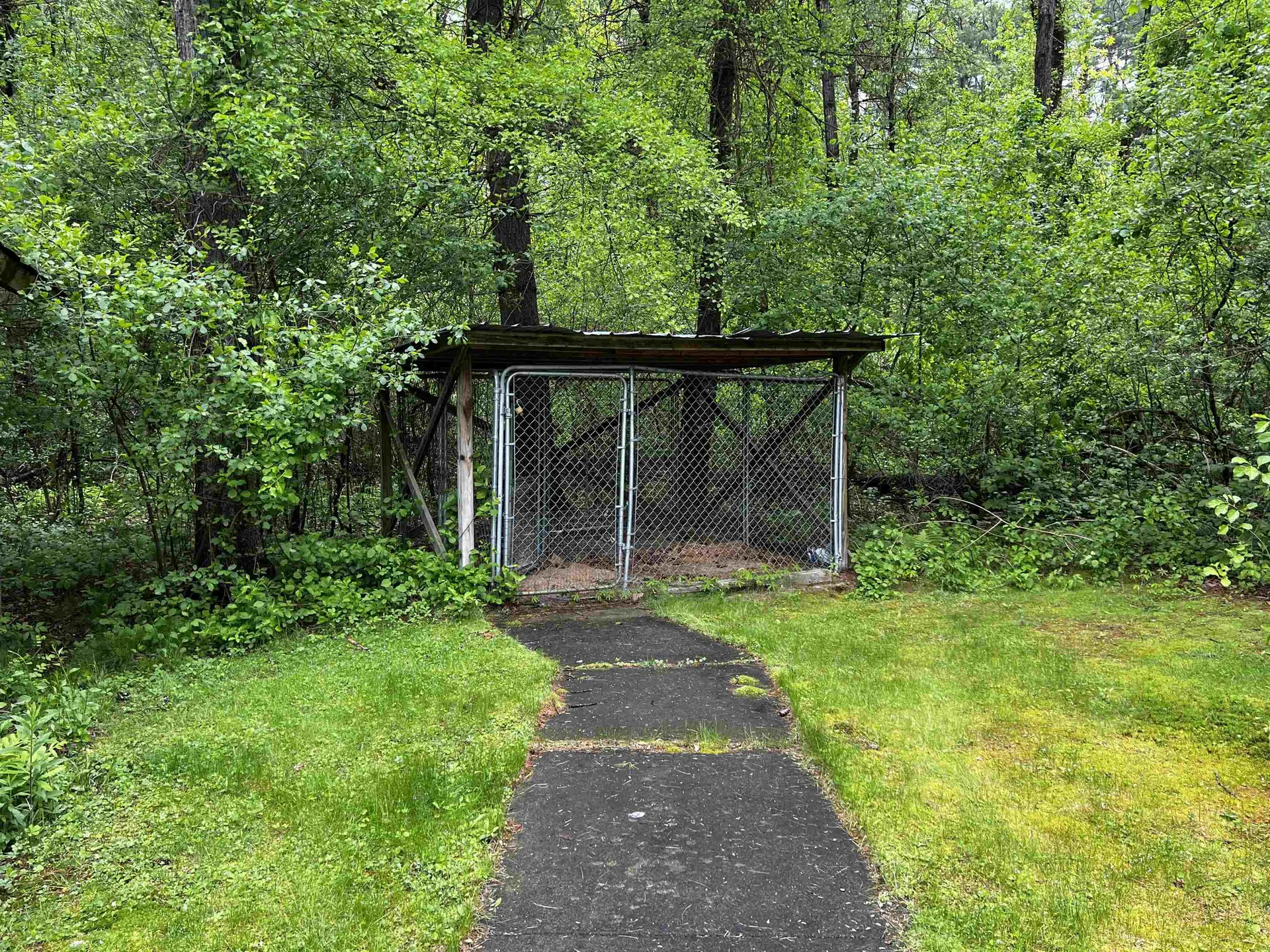29 Oak Hill Road Hinsdale NH 03451