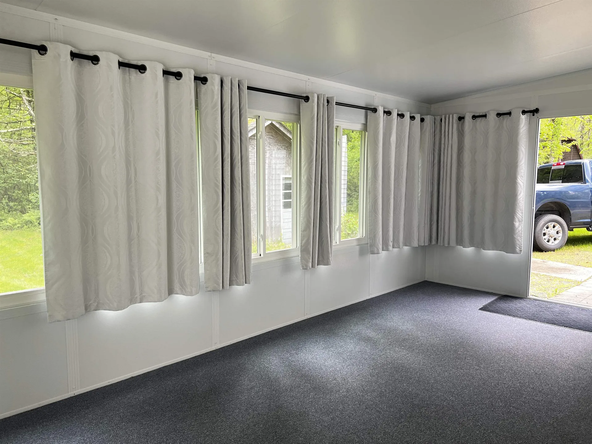 29 Oak Hill Road Hinsdale NH 03451