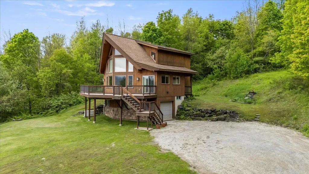 204 Highview Ridge Extension Danby VT 05739