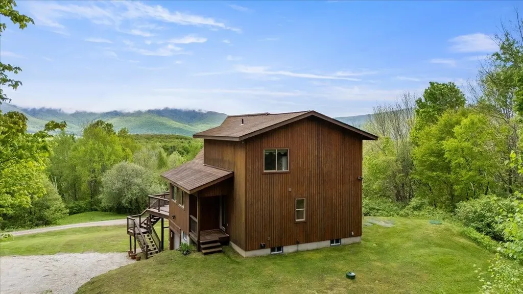 204 Highview Ridge Extension Danby VT 05739