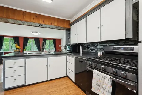 35 Depot Street Hartford VT 05088