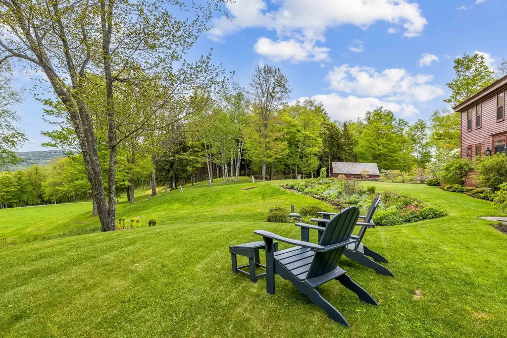 284 Amsden Road Barnard VT 05031