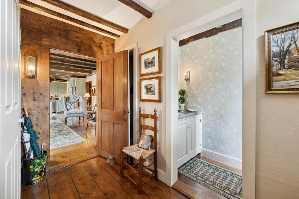 284 Amsden Road Barnard VT 05031