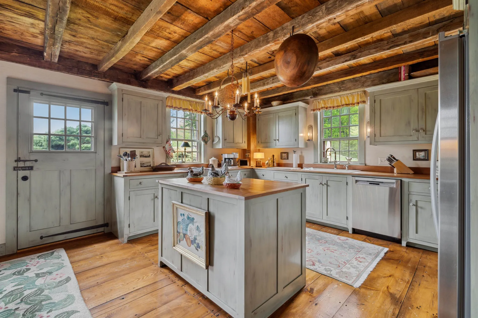 284 Amsden Road Barnard VT 05031