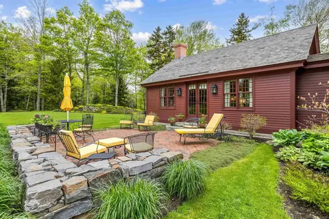 284 Amsden Road Barnard VT 05031