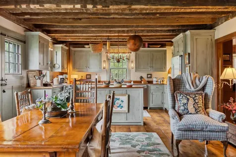 284 Amsden Road Barnard VT 05031