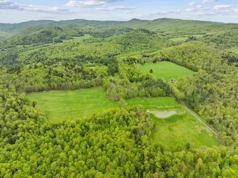 284 Amsden Road Barnard VT 05031