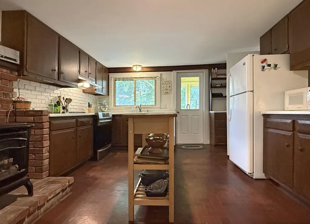 81 Main Street Vergennes VT 05491