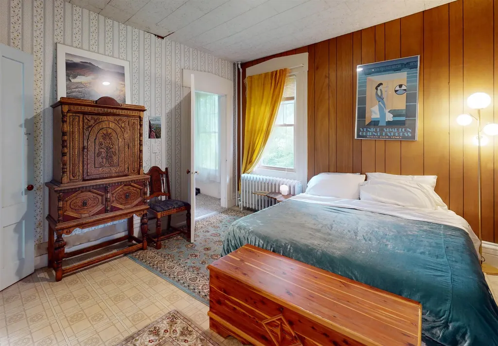 81 Main Street Vergennes VT 05491