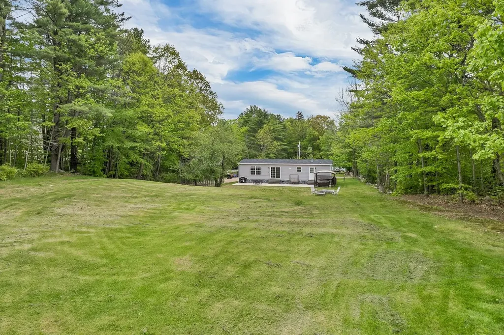 29 Stoneham Road Wakefield NH 03872