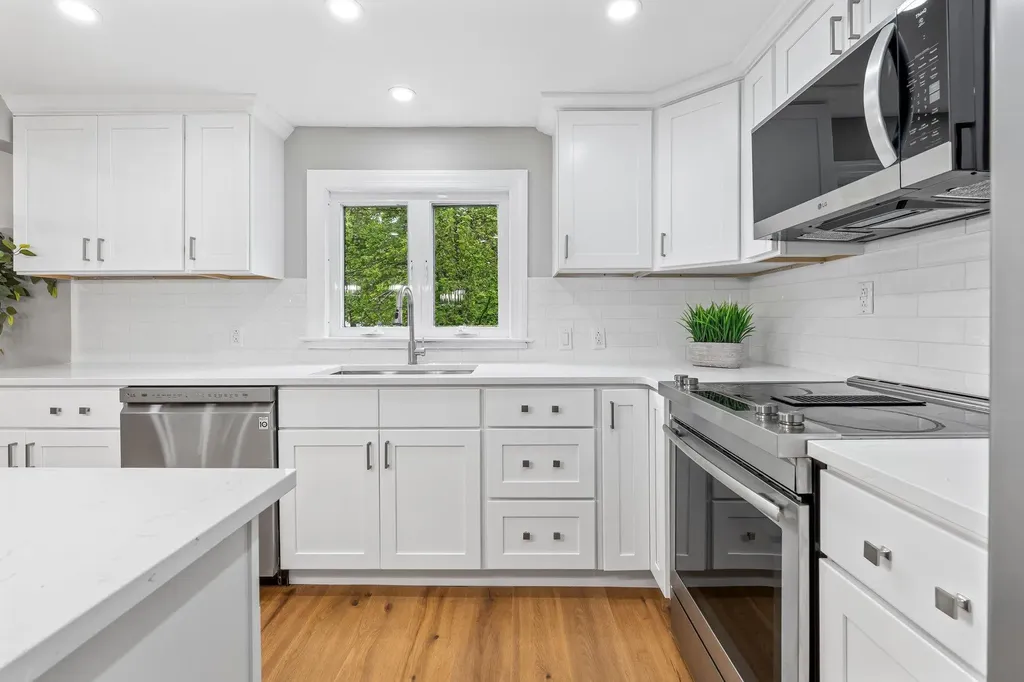 65 Sanborn Street Laconia NH 03246