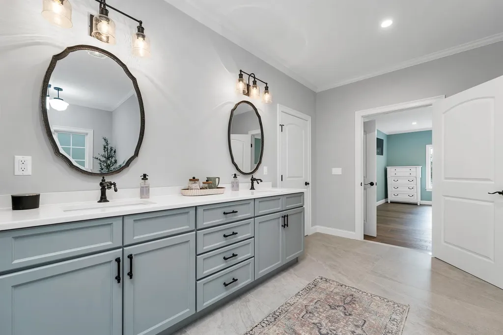 11 Quimby Road Meredith NH 03253