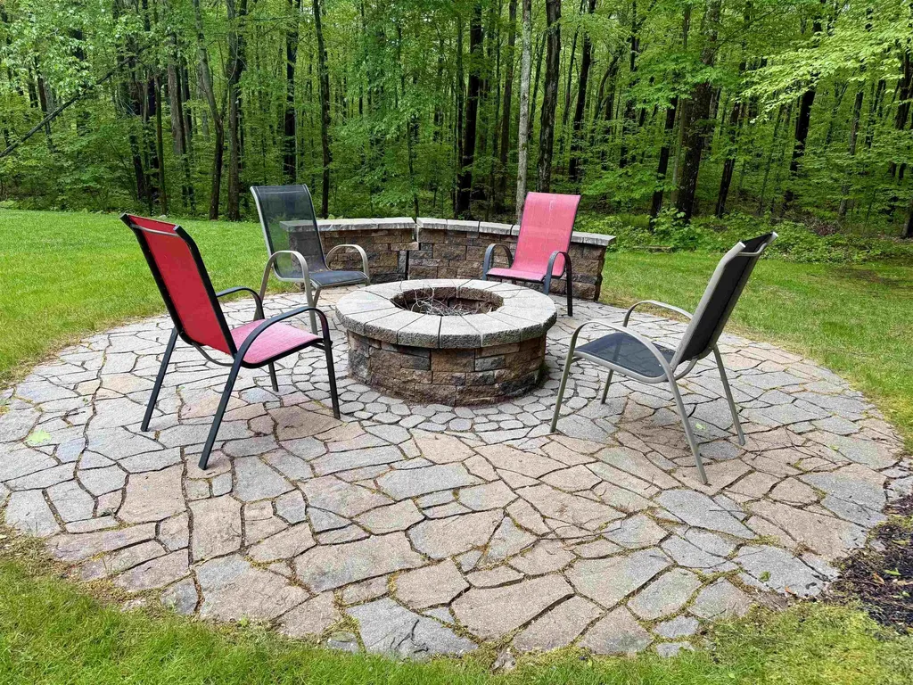 99 Stable Road Milford NH 03055