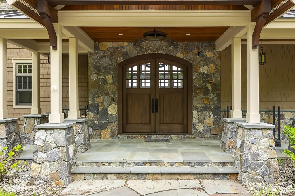 69 Upper Taylor Hill Road Winhall VT 05340