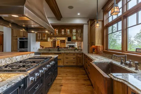 69 Upper Taylor Hill Road Winhall VT 05340