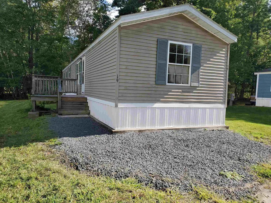 19 Heritage Drive Eliot ME 03903