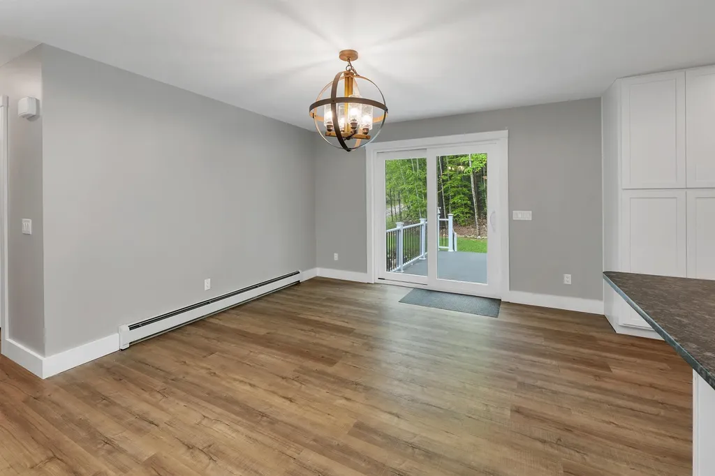 10 Call Road Webster NH 03303