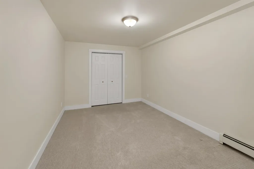 10 Call Road Webster NH 03303