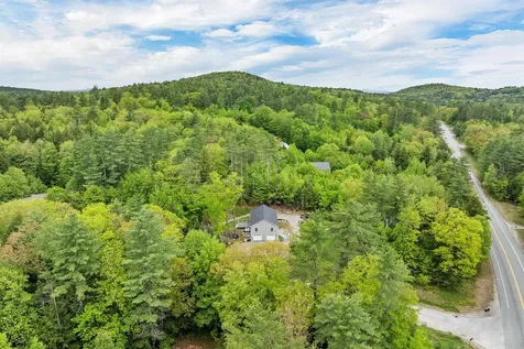 10 Call Road Webster NH 03303