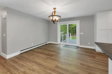 10 Call Road Webster NH 03303