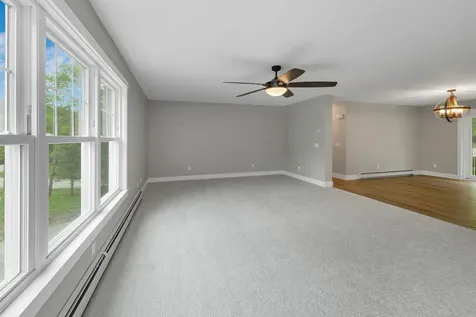 10 Call Road Webster NH 03303