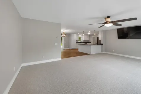 10 Call Road Webster NH 03303