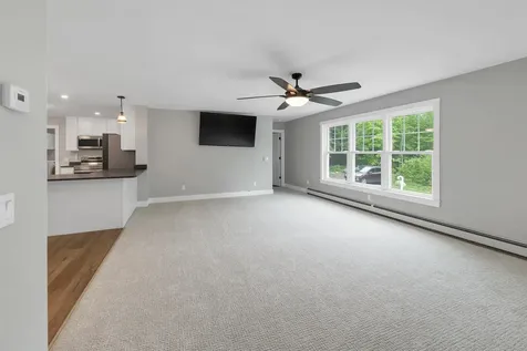 10 Call Road Webster NH 03303