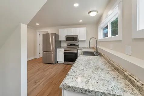 10 Call Road Webster NH 03303